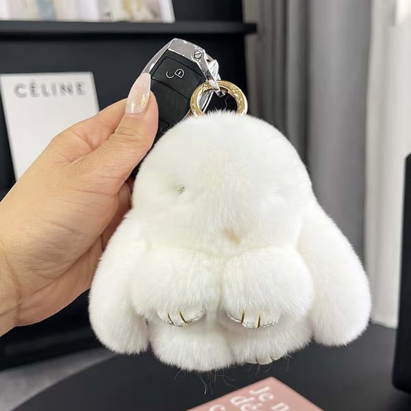 FauxFur - Handgefertigte weiche Häschen-Pompons