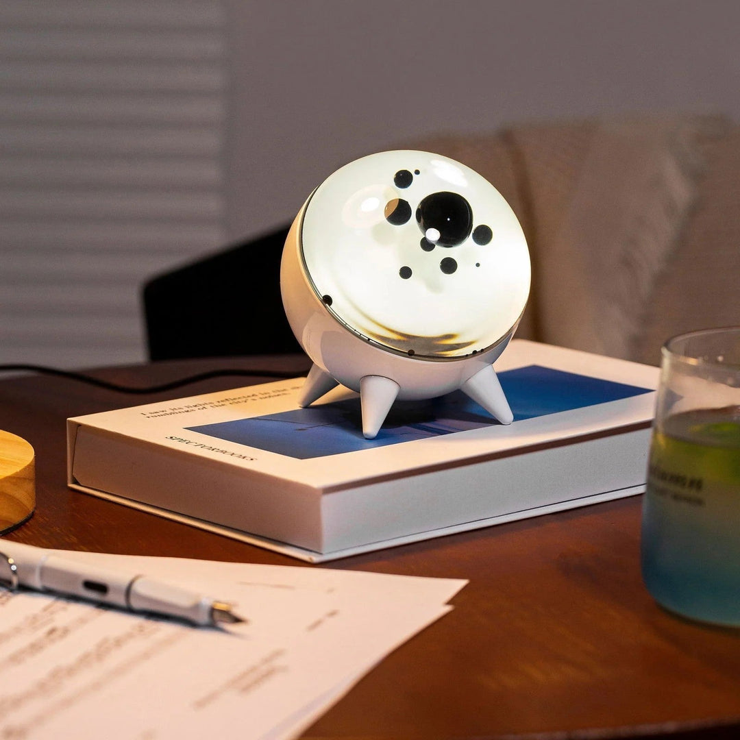 PulseGlow – Ferrofluid Musik Rhythmus Lampe