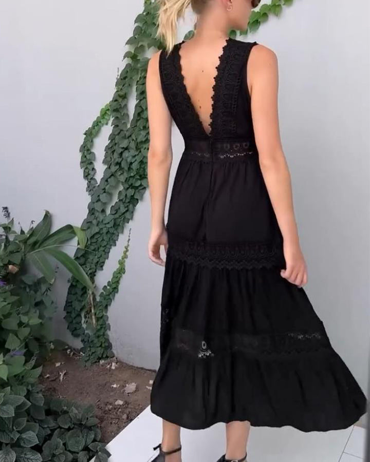 Papakosta – Elegantes ärmelloses Spitzen Kleid