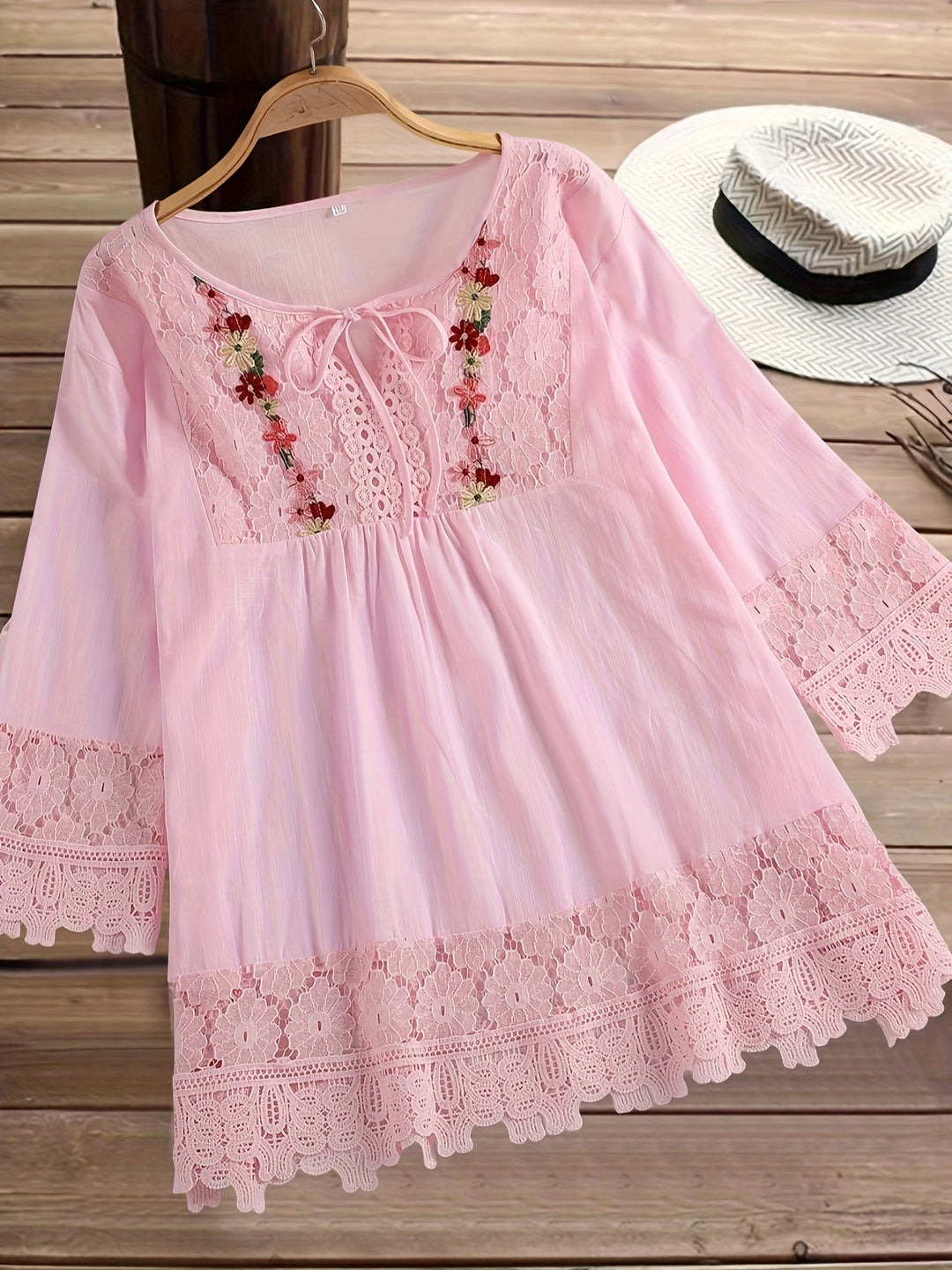 Esmeralda - Elegance Spitzenbluse