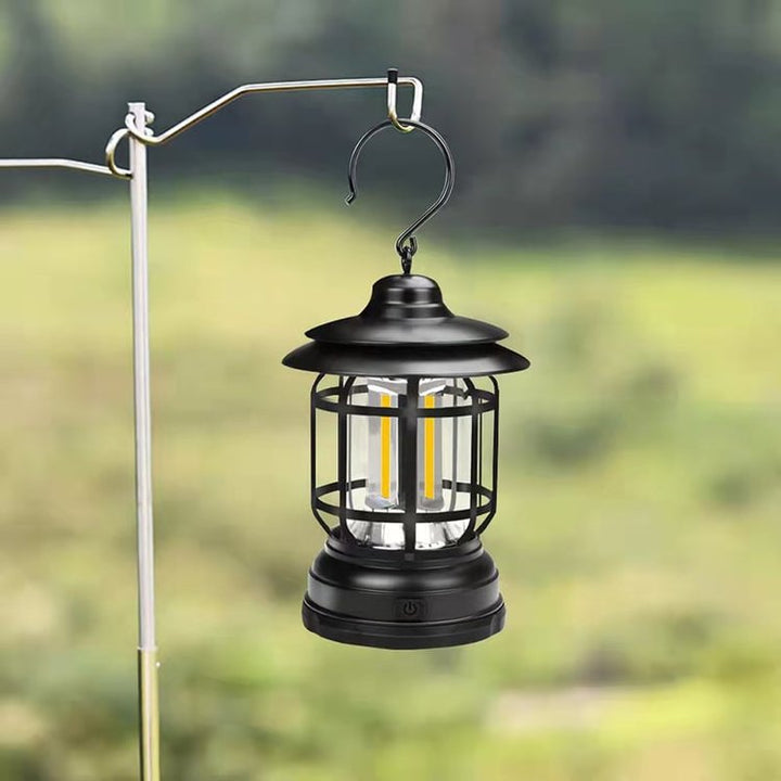 RetroGlow – Tragbare Retro Campingplatz Lampe