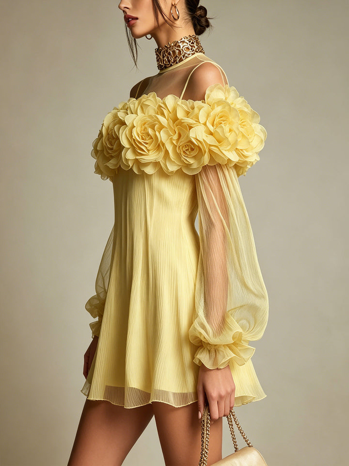 Liziana – Plissiertes Mini Kleid mit 3D-Blumen Verzierungen