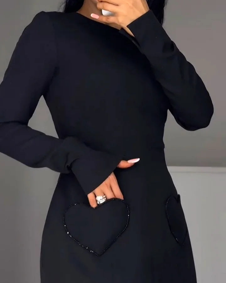 Jazira – Langärmliges Kleid mit Kordelzug in der Taille