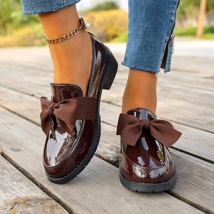 Ziena – Loafer Aus Lackleder Mit Schleifenverzierung