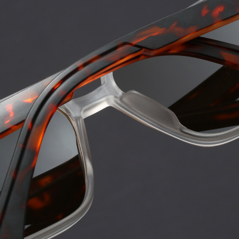 Kieran – Sonnenbrille mit Zweifarbigem Rahmen und eckiger Form