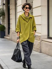 Lenneke – Oversize-Jacke mit Asymmetrischem Kragen und Taschen