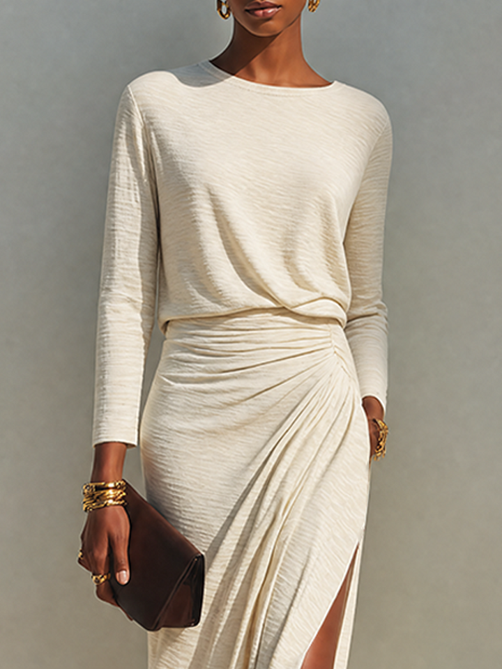 Noeza – Maxikleid Mit Rundhalsausschnitt, Drapierung Und Schlitz