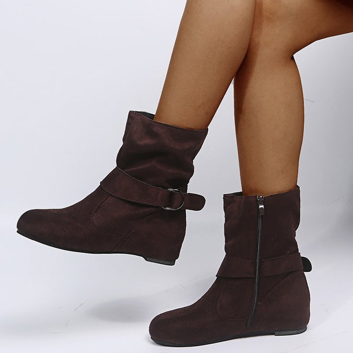 Erendyra – Stiefeletten mit Schnallenriemen Und Seitlichem Reißverschluss
