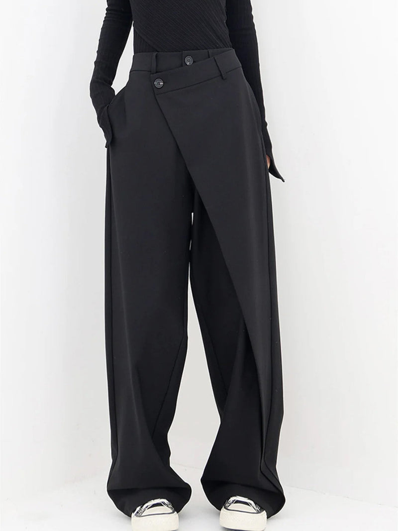 Nela – Hoch Taillierte Hose Mit Asymmetrischem Schnitt