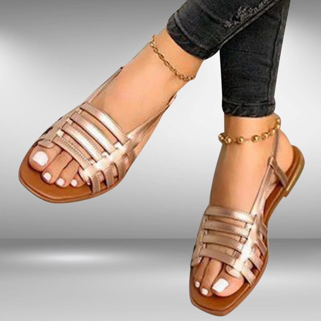Mindy - Ausgehöhlte Römersandalen