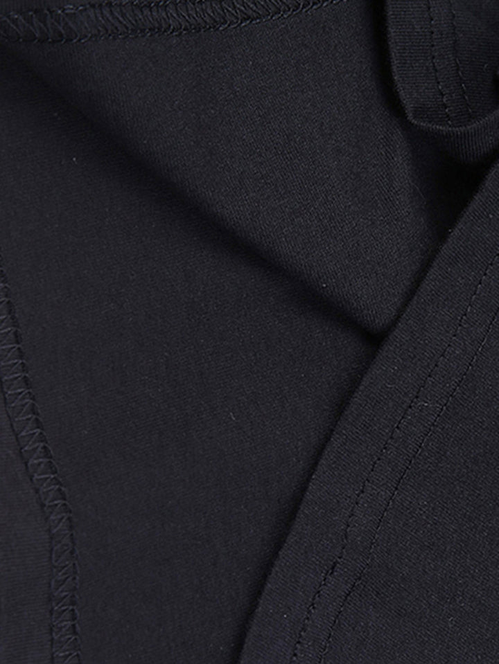 Fat – Sichtbares Hemd Mit Einem Augenzwinkern