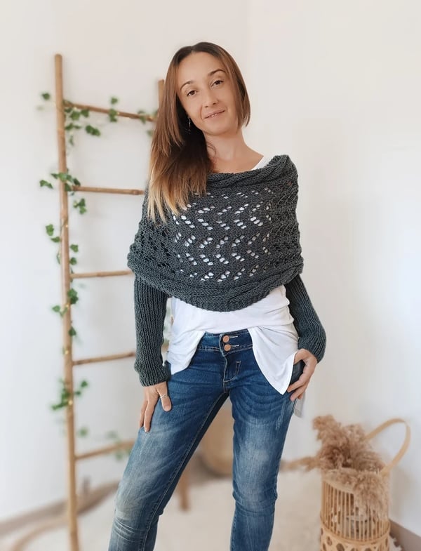 Reinhilde –  Doppelten Ärmeln Shawl Schal