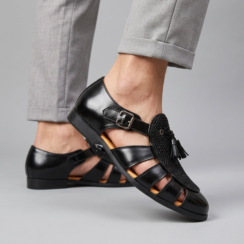 Andarson – Ledersandalen Mit Quasten Und Geschlossener Zehenpartie