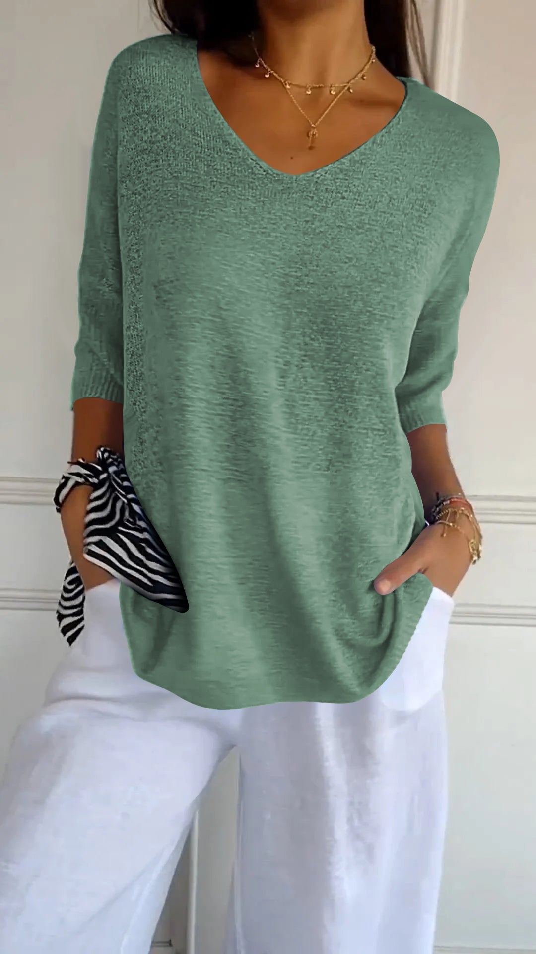 Rosal – Einfarbiger Strickpullover Mit V-Ausschnitt