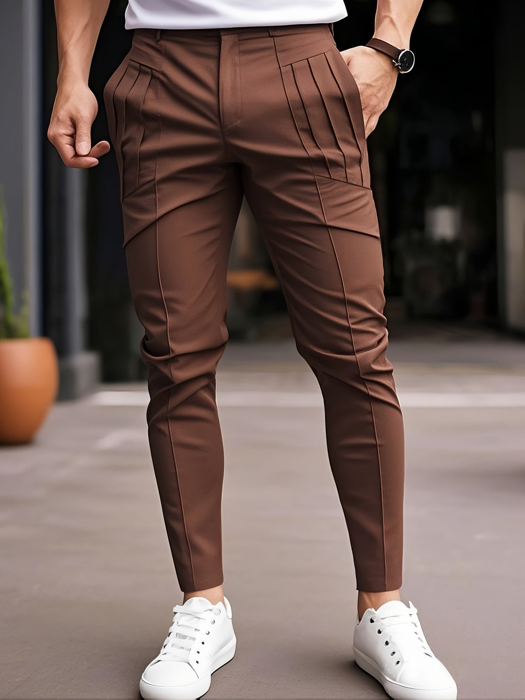 Alexey - Lässige Schlanke Passform Hose Mit Bundfalten Und Schräg Eingesetzten Taschen