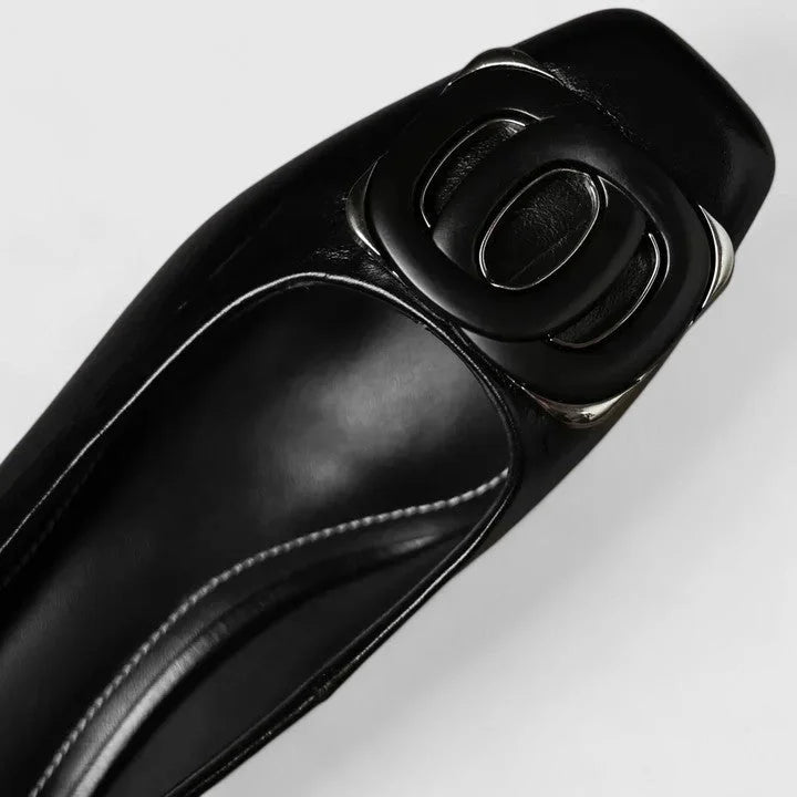 Antia – Elegante Ballerinas Mit Schnalle