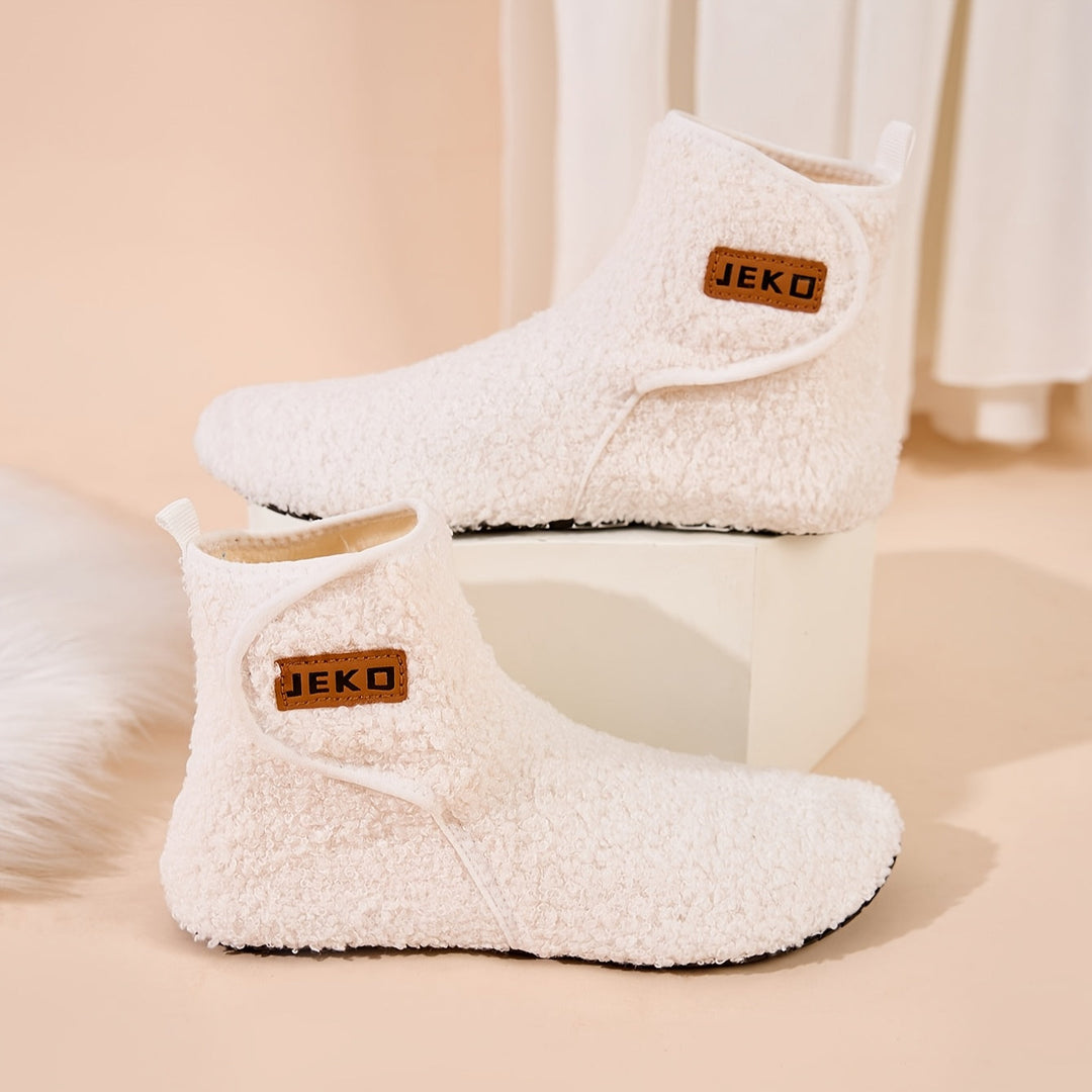 Lokia – Bequeme Kuschelige Fleece Hausschuhe