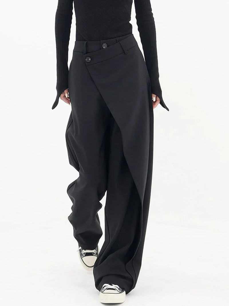 Nela – Hoch Taillierte Hose Mit Asymmetrischem Schnitt