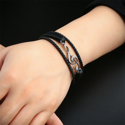 Nebil – Hochwertiges Handgefertigtes  Eeinzigartiges Lederarmband