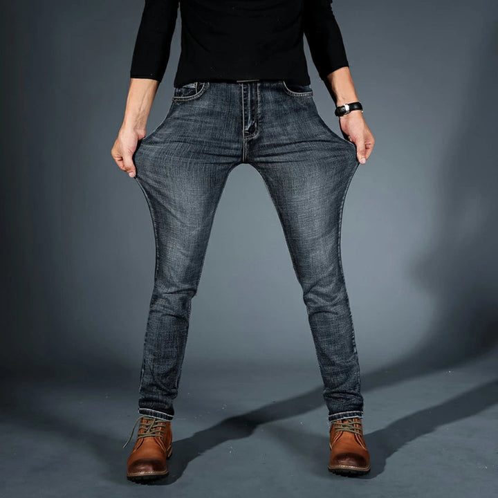 Sergiu – Prämie Dehnung Jeans