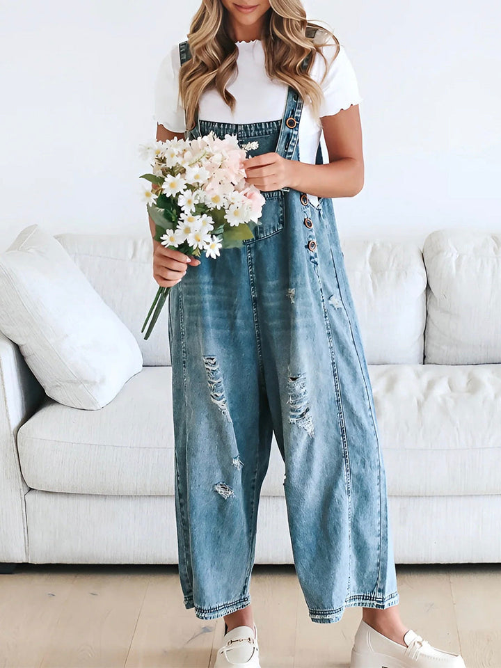 Clarice - Lose Passform Distressed Denim Latzhose