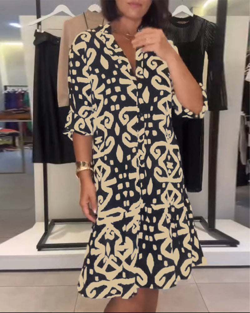 Ejileena – Elegantes Kleid Mit V-Ausschnitt Und Drucken