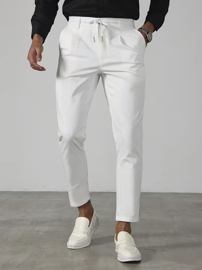 Krsto – High-End-Hosen MIT Hohem Bund