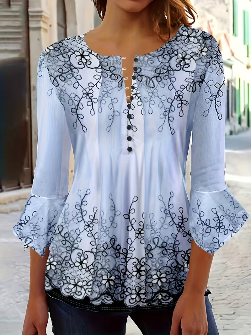 Mesley – Bluse Med Halvlange Ærmer, Blomsterprint Og Flæsekant