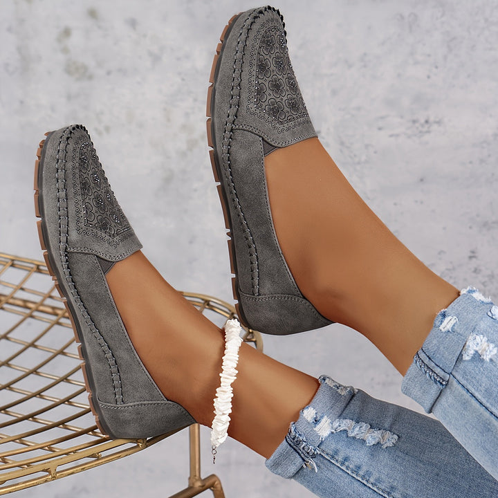 Lyrissa – Bequeme Genähte Schuhe