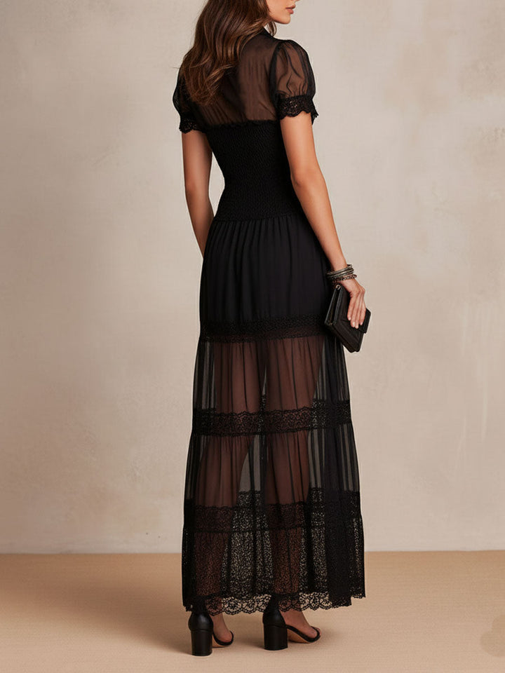 Charuek – Transparentes Maxikleid aus Spitze mit Knopfleiste
