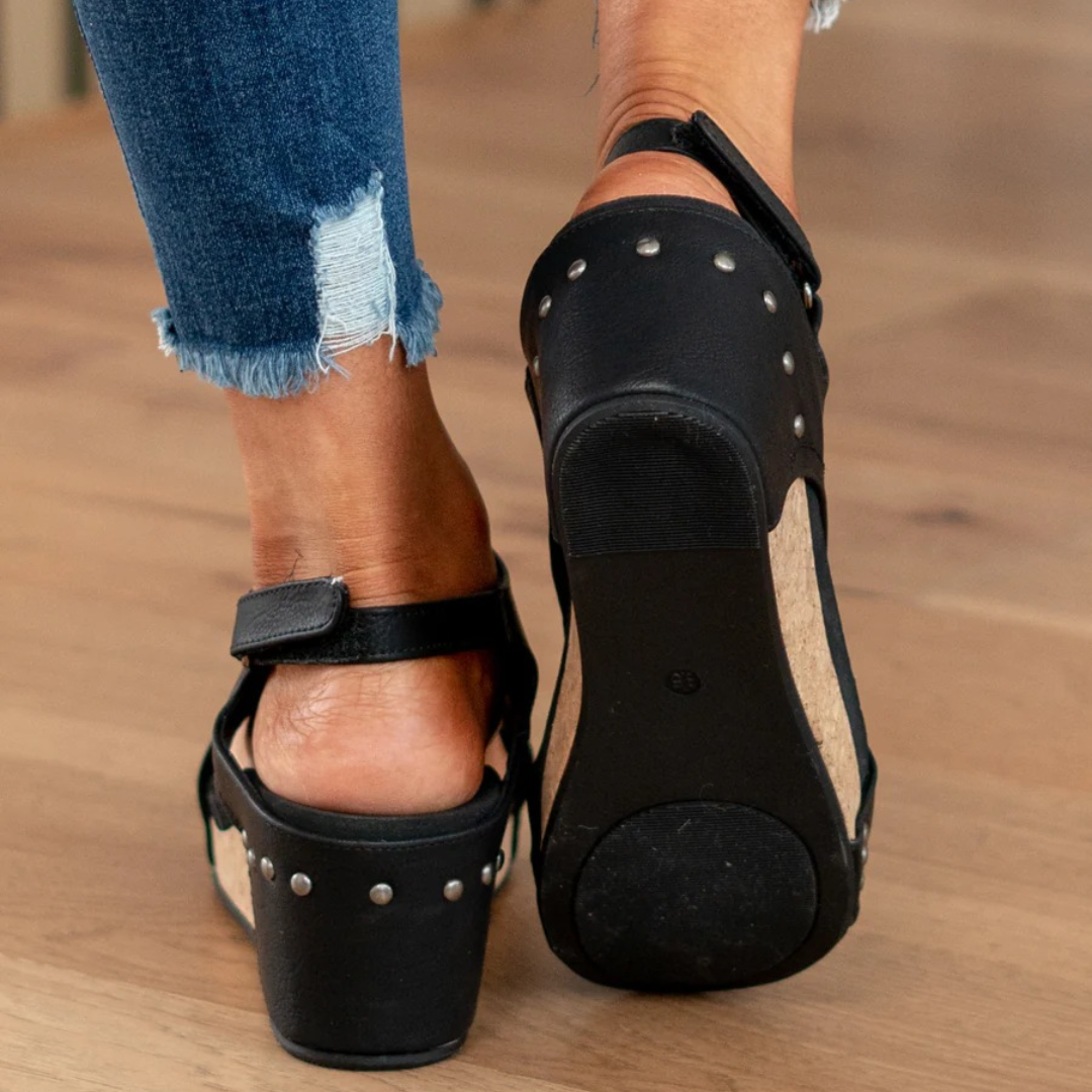 Makrina - Bequeme Sandalen Mit Keilabsatz