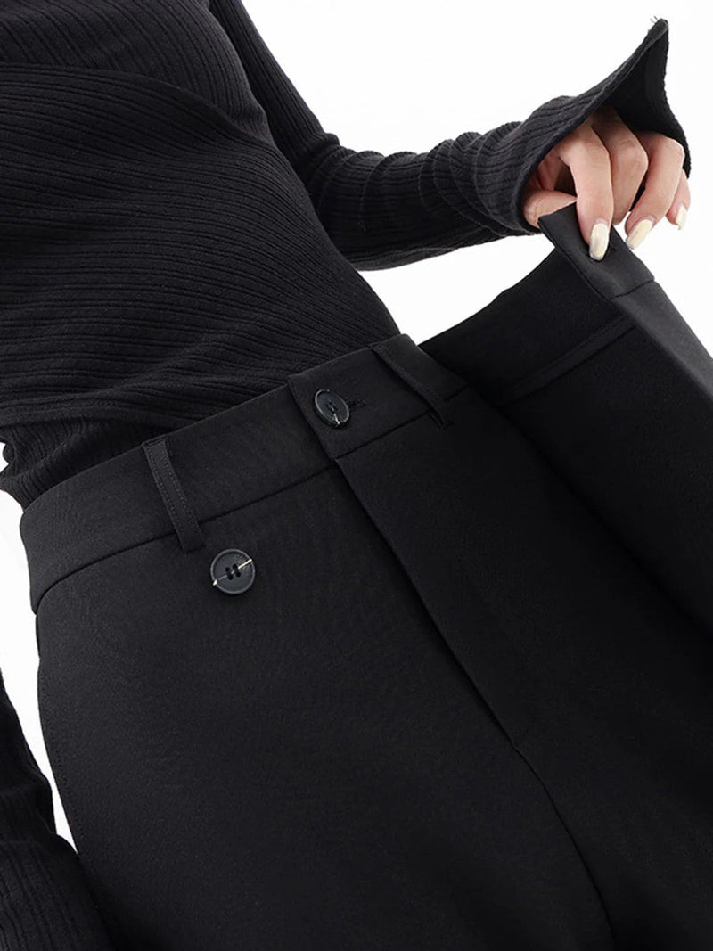 Nela – Hoch Taillierte Hose Mit Asymmetrischem Schnitt