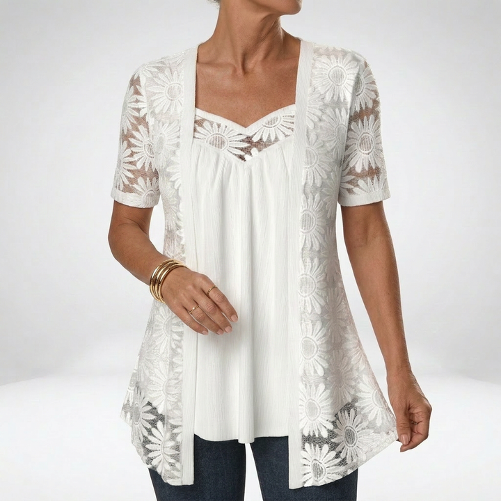 Yahaira – Elegante Kurzarmbluse