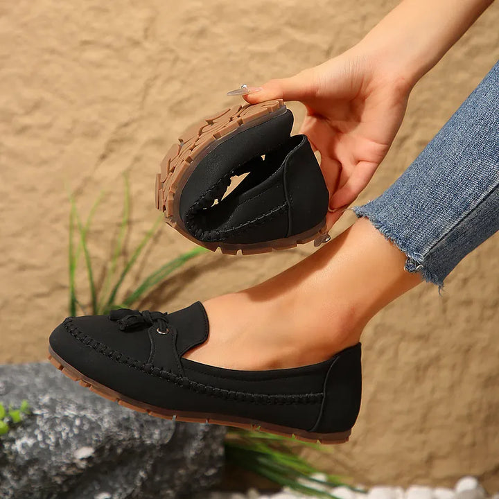 Patamon - Bequeme Slipper Mit Zarten Vintage Schleifen