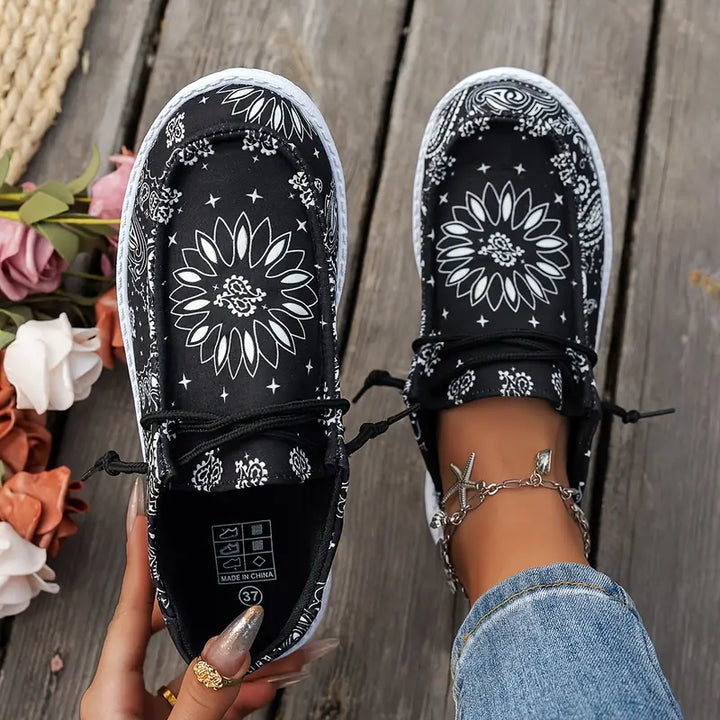 Isavella – Lässige Sommer Schuhe Mit Blumenmuster