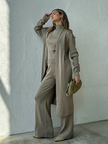 Janita – Bequemes Dreiteiliges Set