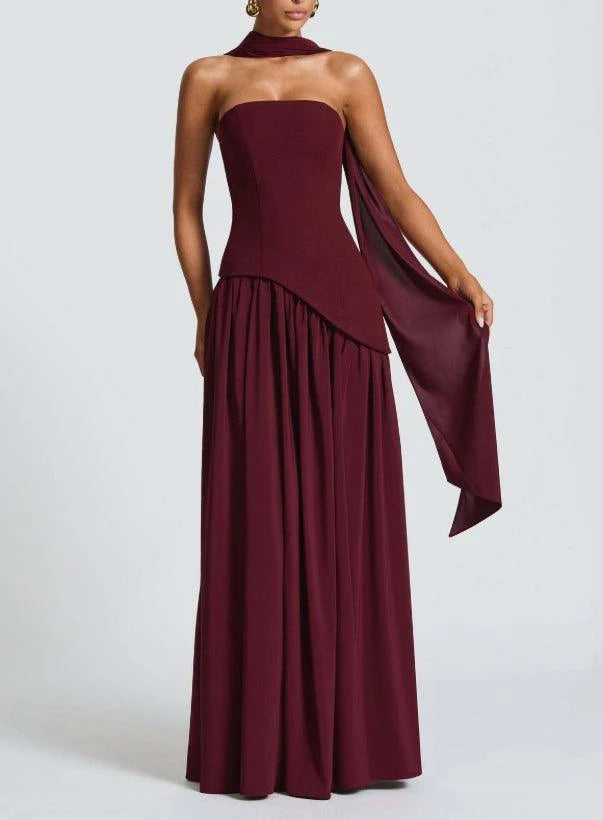 Madame - Trägerloses Langes Kleid Mit Schleife Und Schlitz