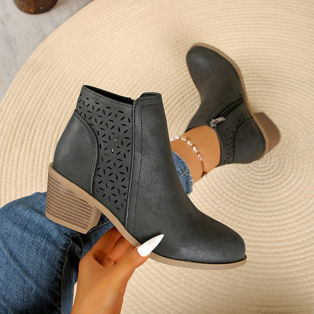 Fredrika – Atmungsaktive Stiefeletten Mit Reißverschluss