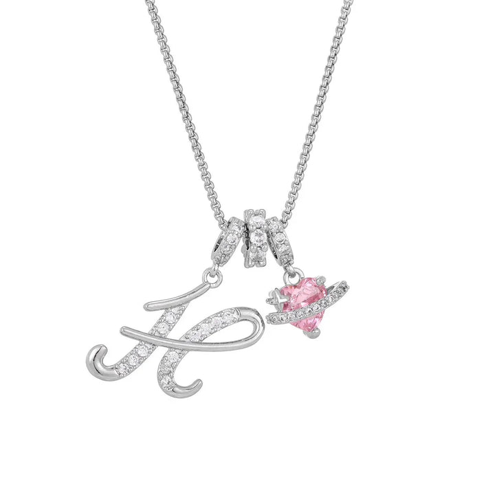 Nerute - Anhänger Mit Anfangsbuchstabe Und Rosa Herzanhänger