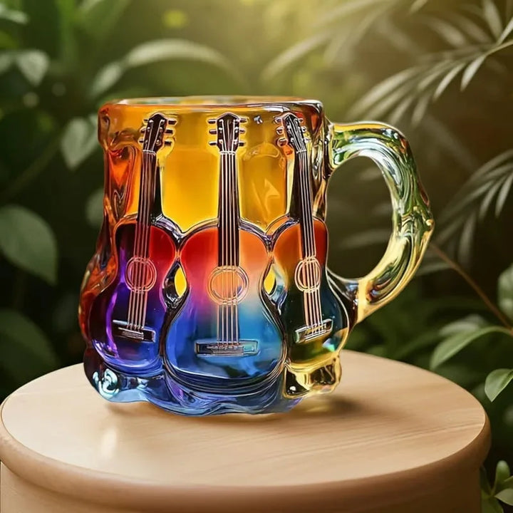 MelodyMug – Gitarren Becher mit Regenbogen Buntglasdesign