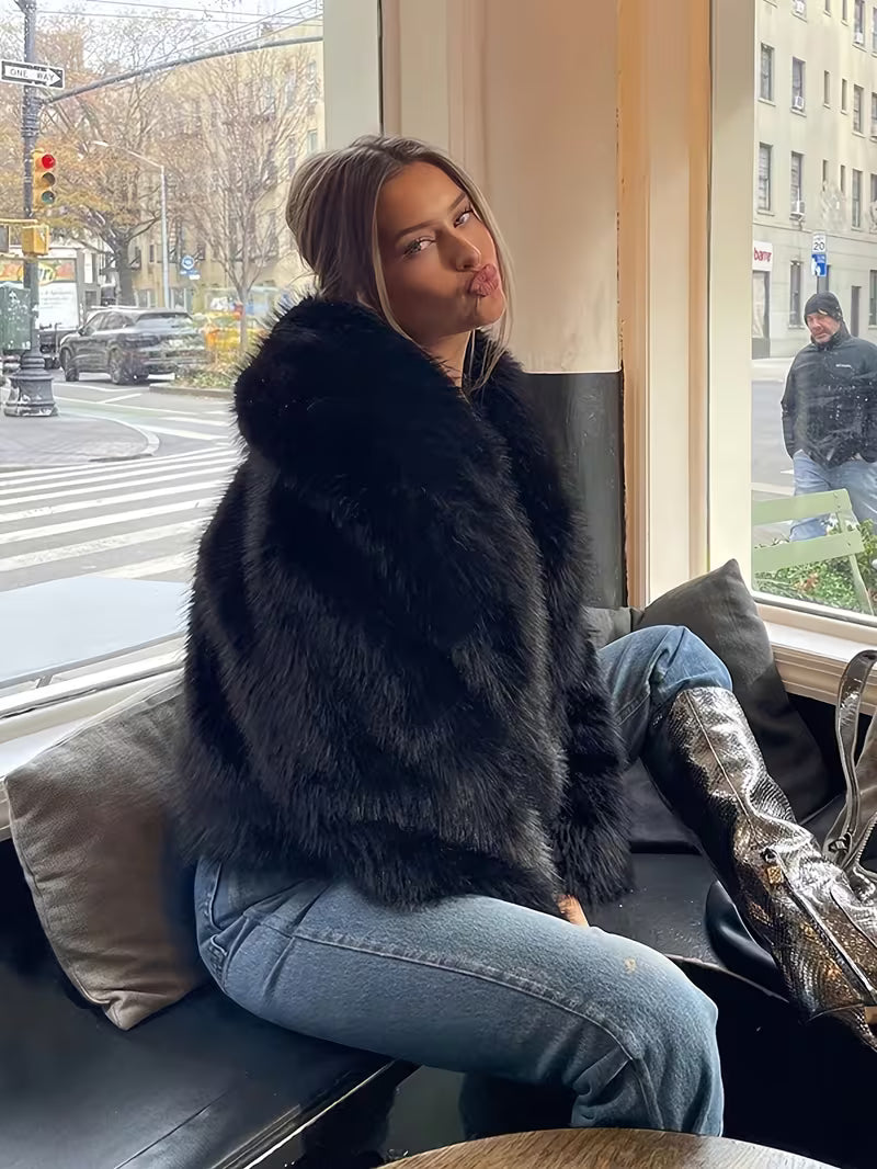 Jorida – Oversized-jacke Aus Kunstfell Mit Gekürztem Revers