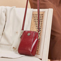 Essence™ - Vintage-Handtasche