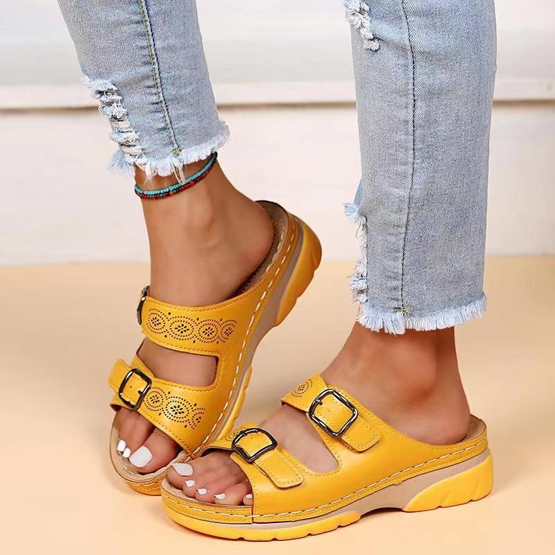 Solena – Orthopädische Sandalen