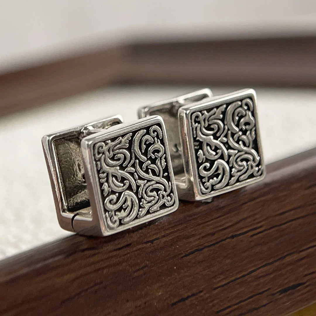 Mayani – Ohrringe aus Sterlingsilber mit Relikt-Motiv