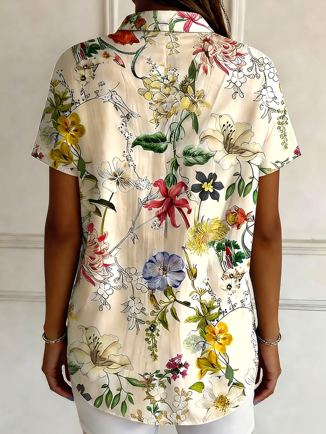 Nabilah - Lässiges Kurzarm Oberteil Mit Blumenmuster