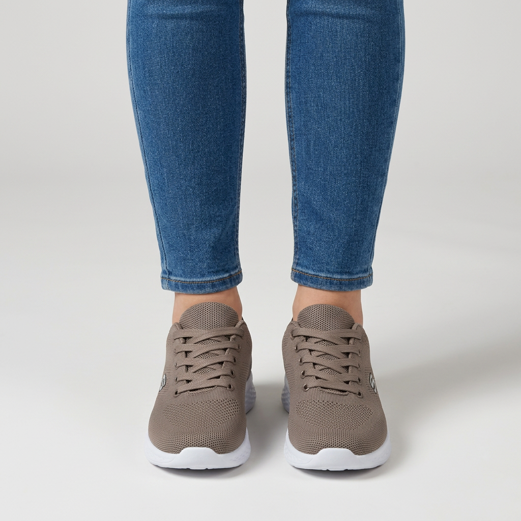 Alixia - Bequeme Sneaker Mit Schnürung