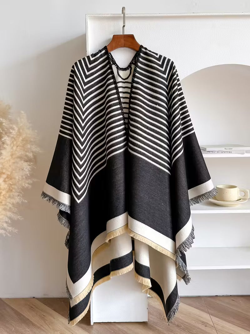 Taisija – Wendbarer Gestreifter Jacquard Schal Aus Kunstkaschmir
