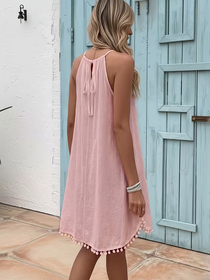 Shiena – Elegantes, Gehäkeltes Halter-Kleid Aus Spitze