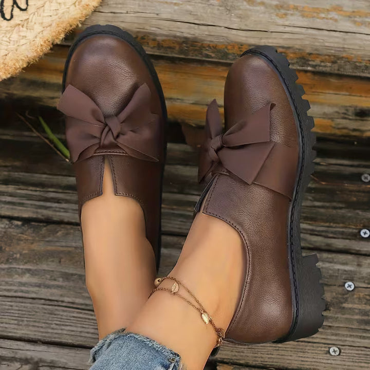 Nargiza - Elegant Bow Accent Round Toe Chunky Sole Loafers