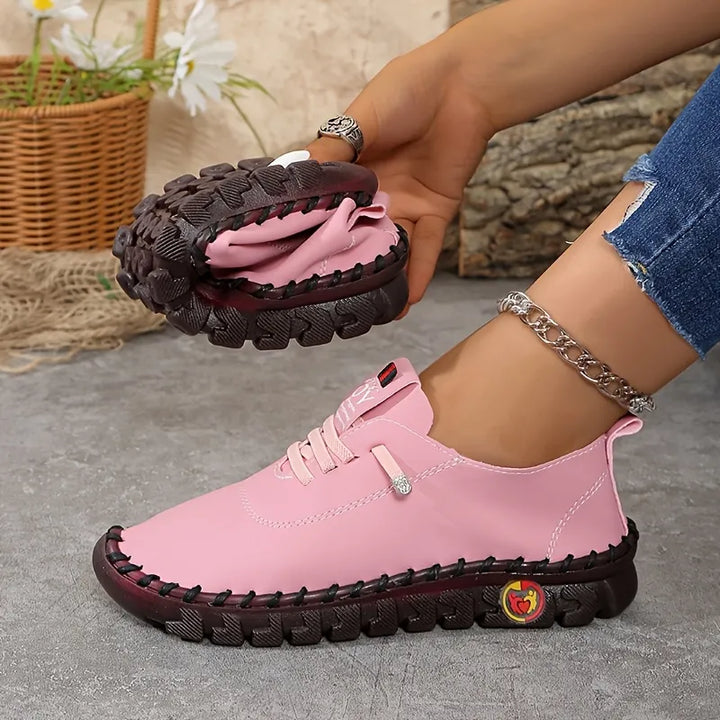 Hilga – Turnschuh Mit Schnürung Und Flexibler Sohle